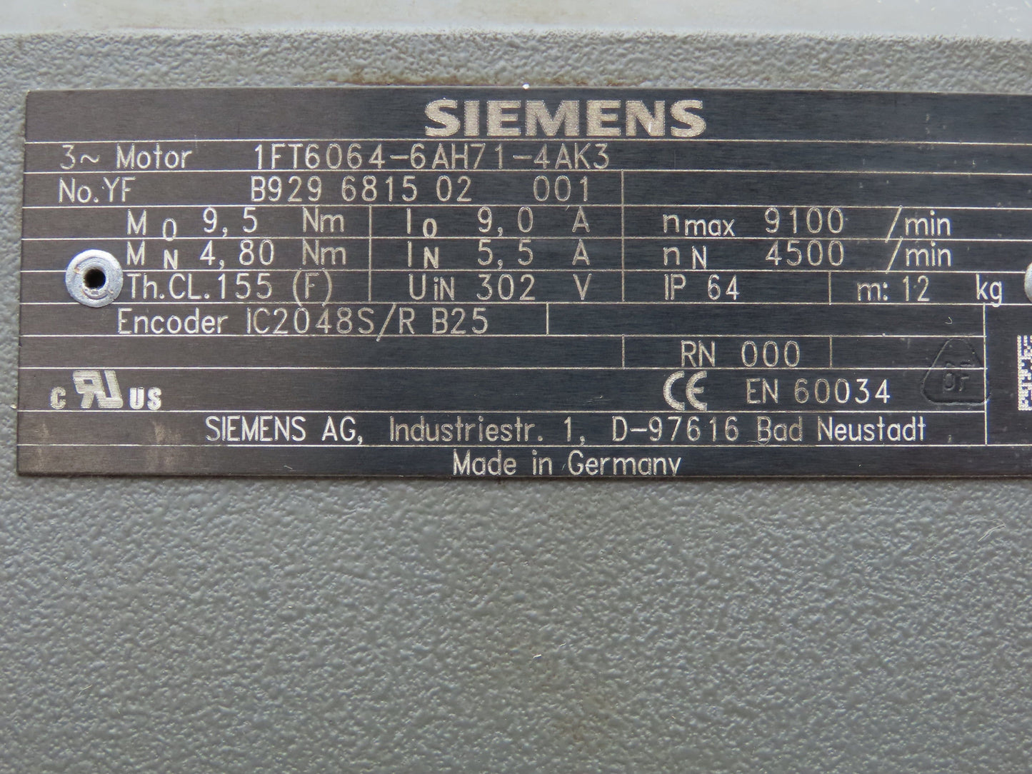 Siemens 1FT6064-6AH71-4AK3 Servo Motor 302V 9100 RPM 3PH Encoder IC2048S/R B25