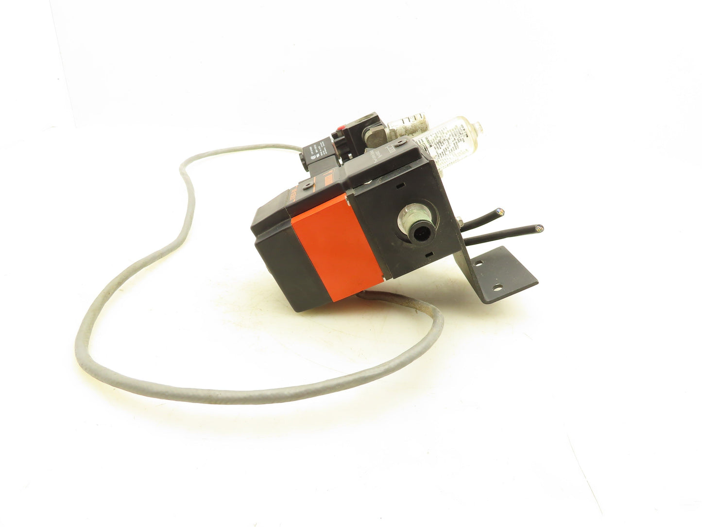 Hoerbiger XREII-08 Pneumatic Filter Regulator Valve Assembly 24VDC