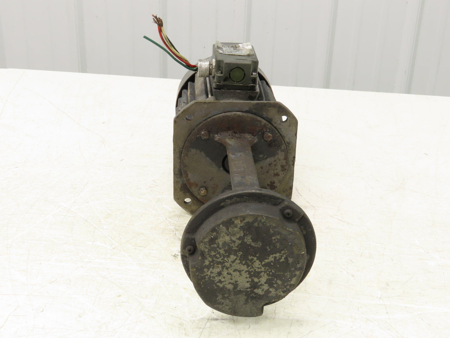 Graymills Vertical Immersion Coolant Pump .5HP 230-460V 2.0-1.35A 3PH