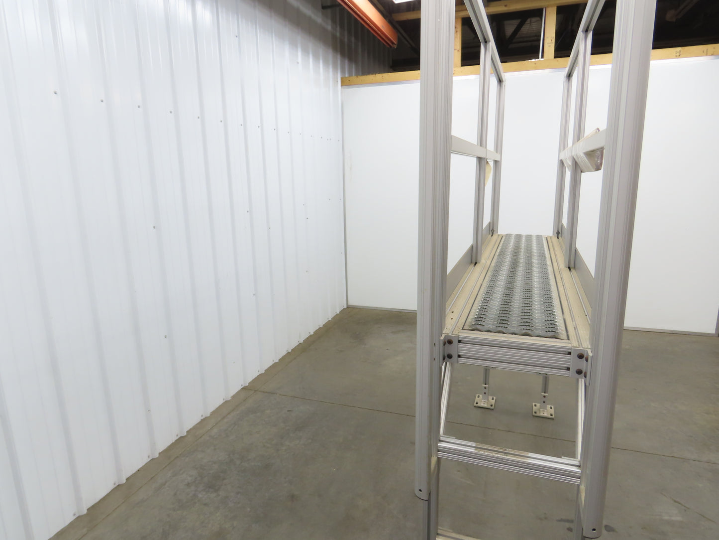 Parco Crossover Bridge Ladder Conveyor Walkover 40" Tall 47" Wide Aluminum