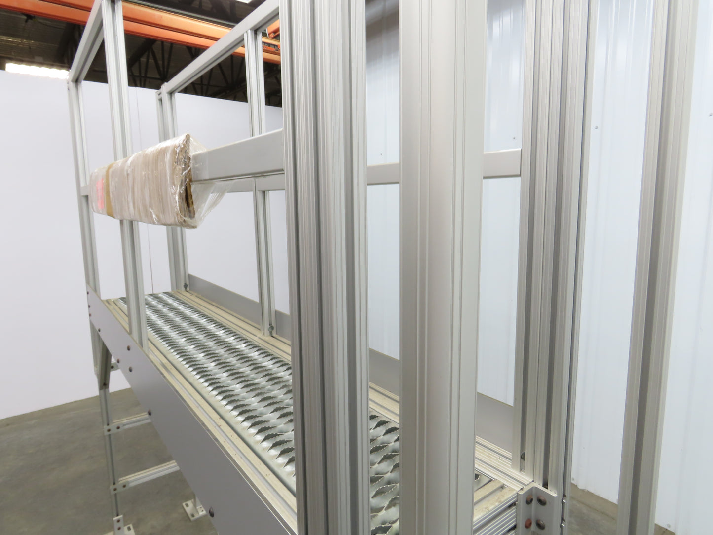 Parco Crossover Bridge Ladder Conveyor Walkover 40" Tall 47" Wide Aluminum