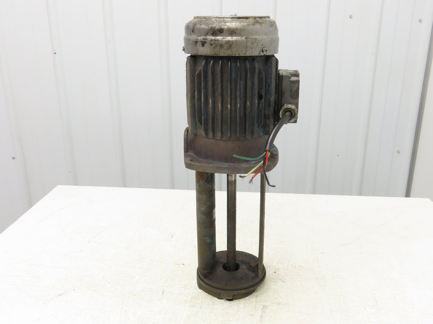 Graymills IMV100-F Vertical Immersion Coolant Pump 1HP 230/460V 3.2/2.0V 3PH