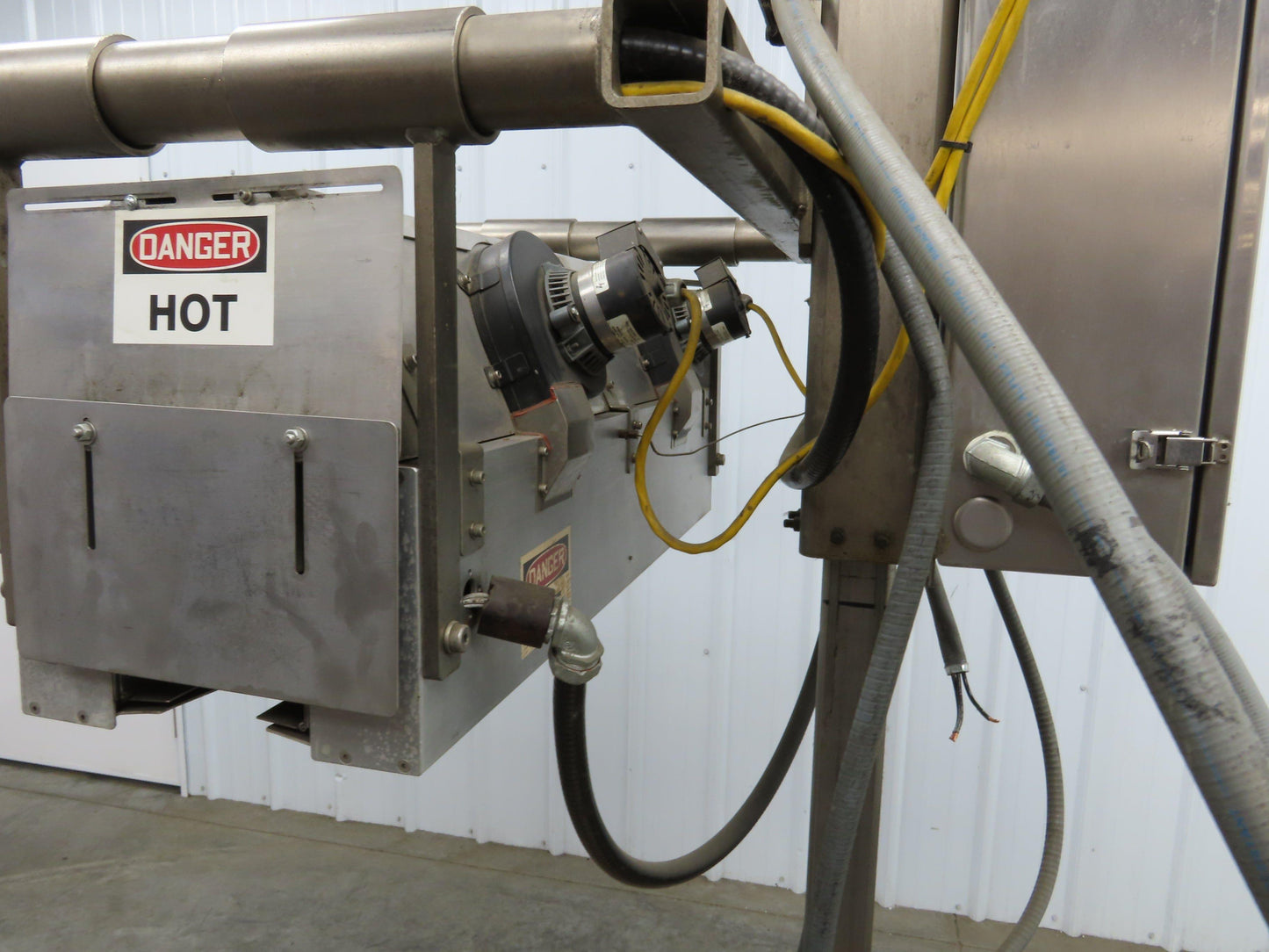 CMS Gilbreth Heat Tunnel Bottle Shrink Label Packaging Equipment 230V 3Ph