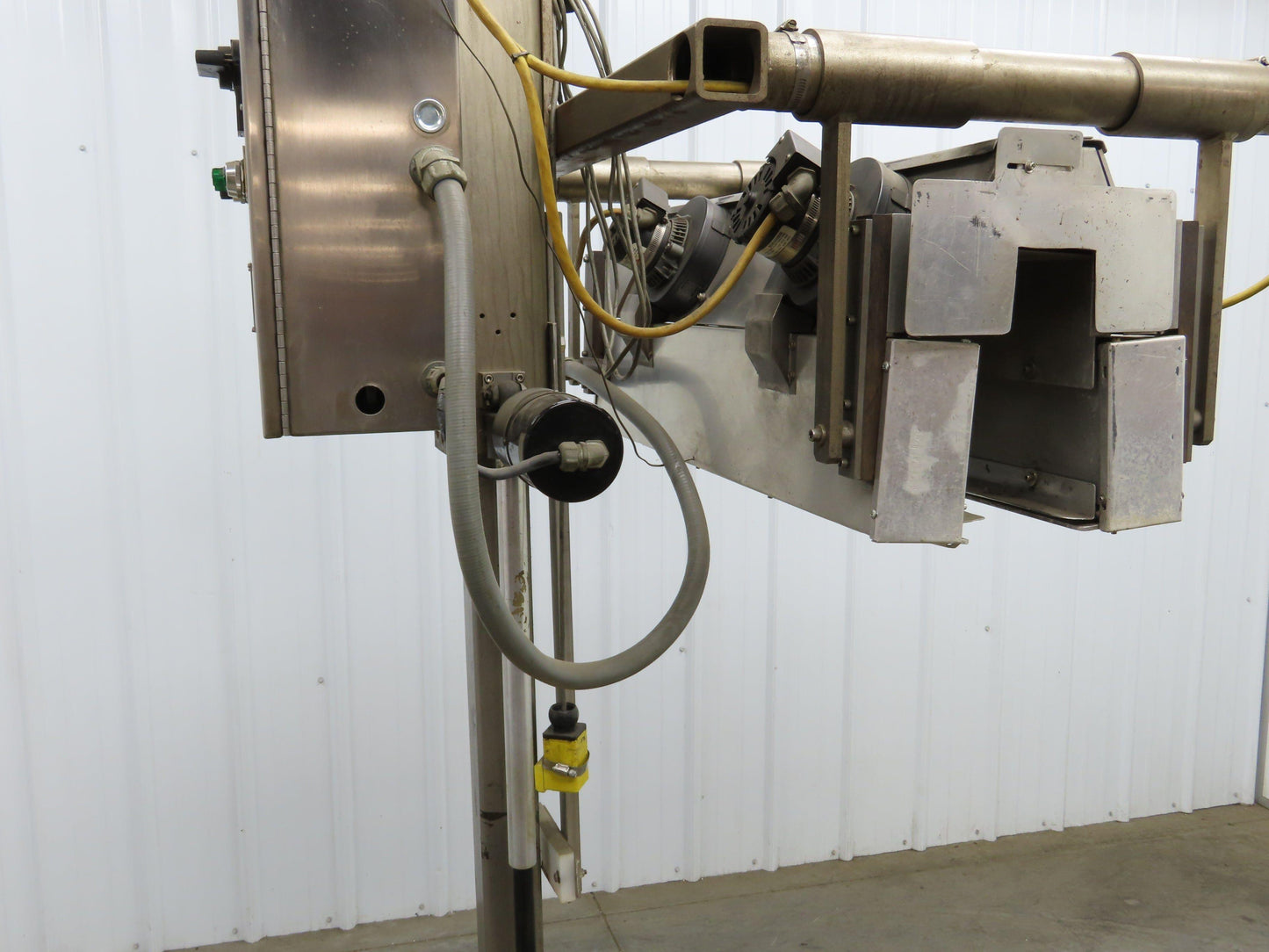 CMS Gilbreth Heat Tunnel Bottle Shrink Label Packaging Equipment 230V 3Ph