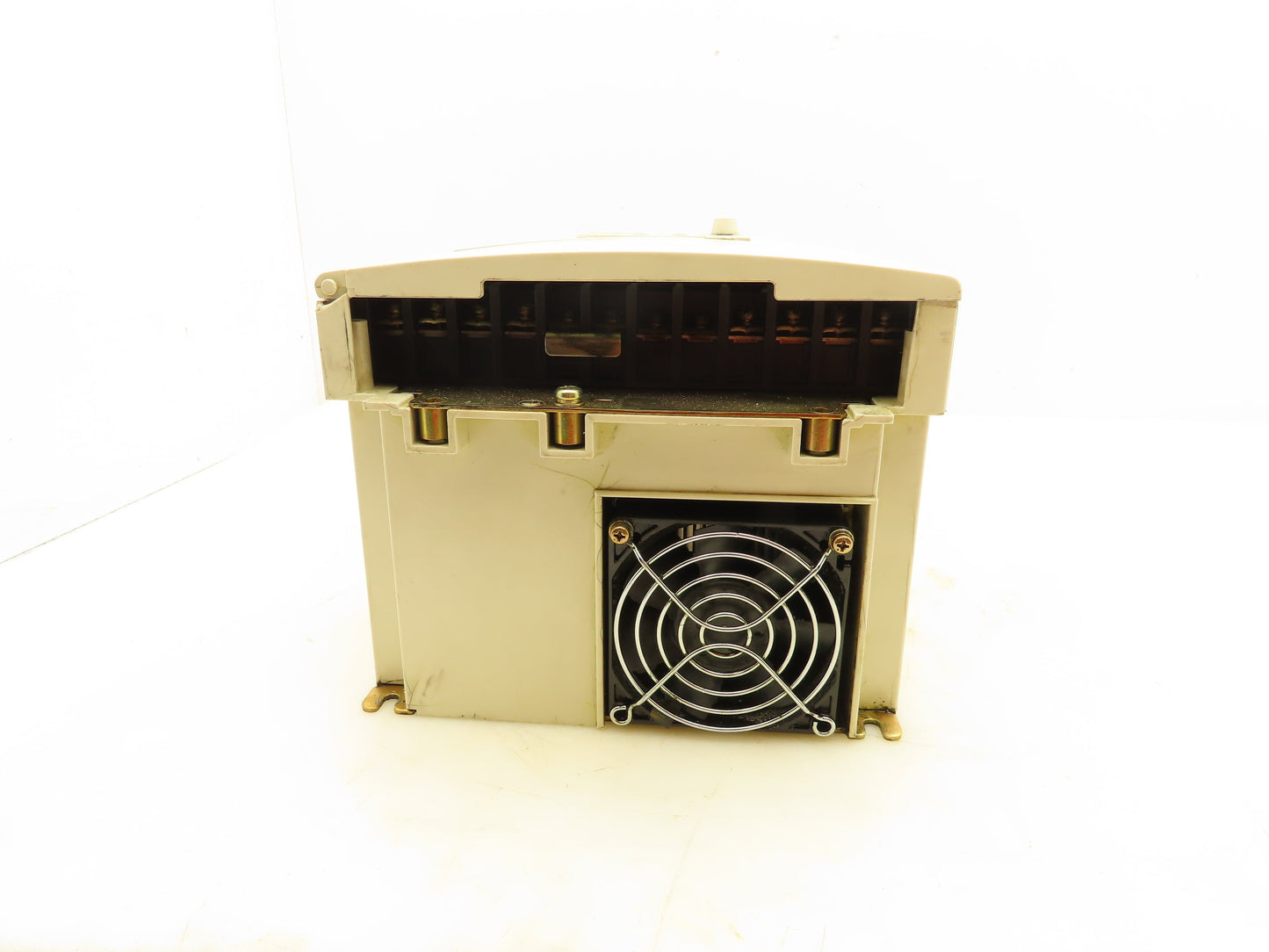 Toshiba VFS9-4055PL-WN(1) Transistor Inverter AC Drive 380/500V 14.3A 7.5HP 3PH