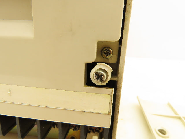 Toshiba VFS9-4055PL-WN(1) Transistor Inverter AC Drive 380/500V 14.3A 7.5HP 3PH