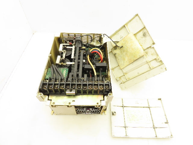 Toshiba VFS9-4075PL-WN (1) Transistor Inverter 380/500V 17A 10HP 3PH