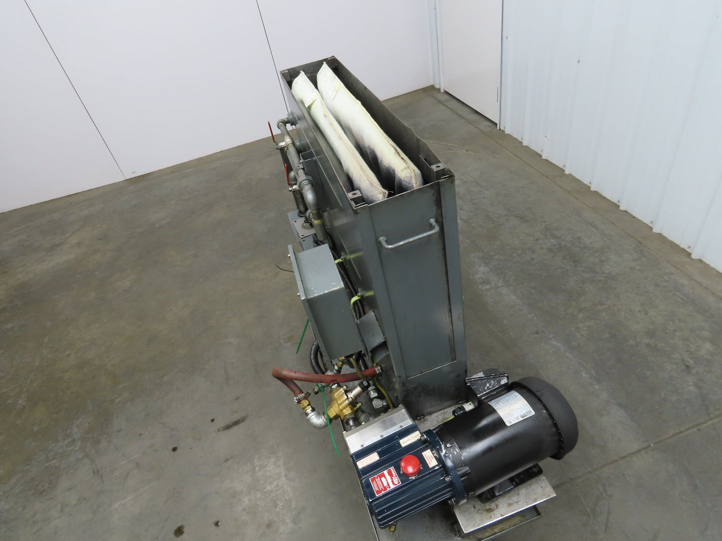 Hydra-Cell M03XKSTHFECA Coolant Filter Pump System Bag Filter 3.1GPM 2Hp