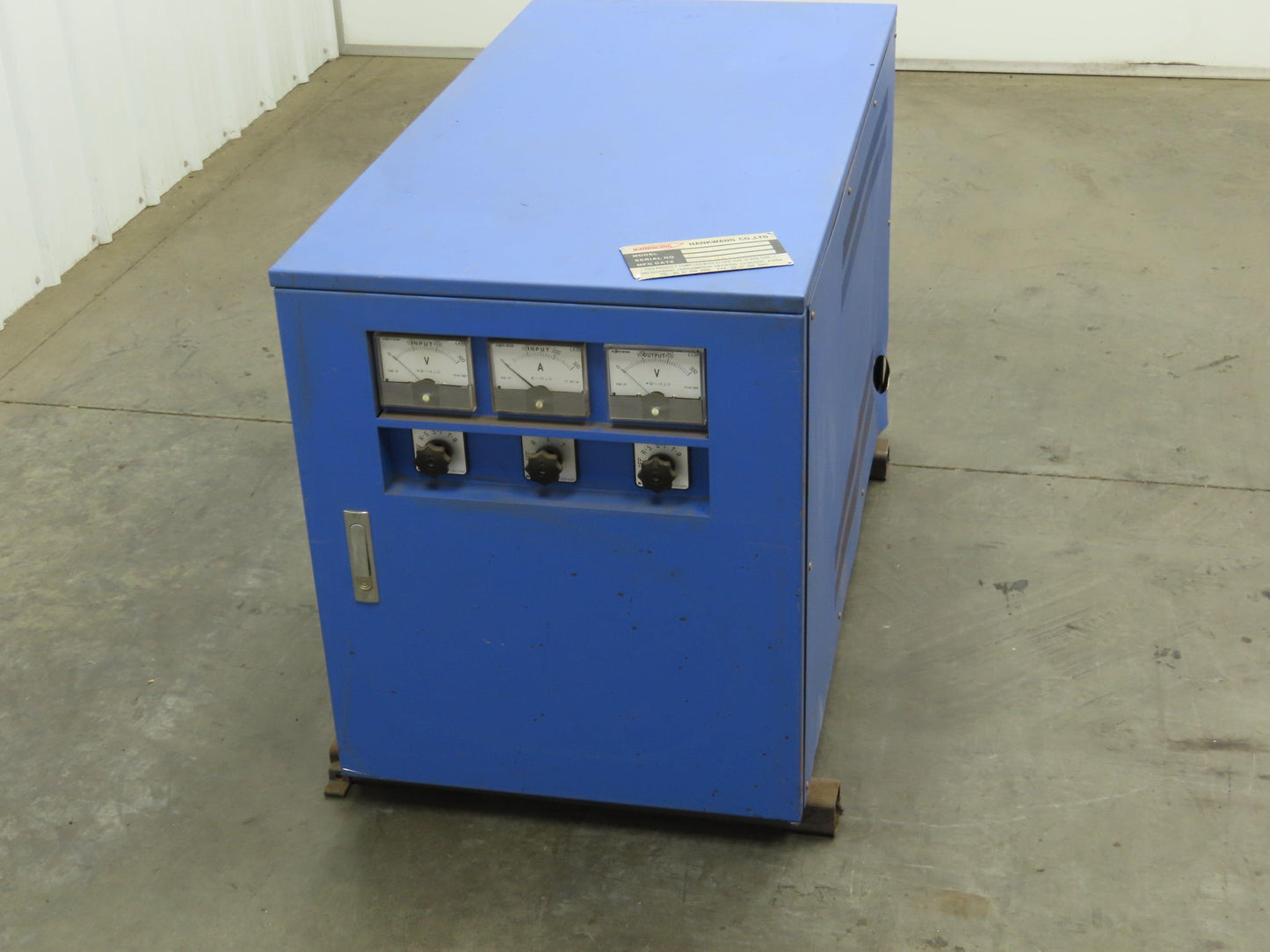 Hankwang TR-100 Power Transformer 100kVA 200-240V 300A Circuit Breaker