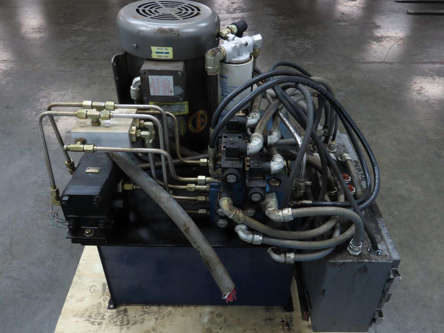 Monarch T-10-30 Hydraulic Power Unit Dyna Pack 2PD11.3D Pump 10GPM 7.5Hp 3Ph