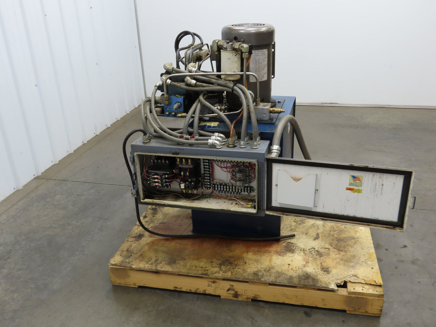 Monarch T-10-30 Hydraulic Power Unit Dyna Pack 2PD11.3D Pump 10GPM 7.5Hp 3Ph