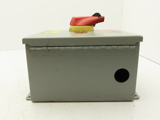 Wiegmann B100806CH Wall Mount Electrical Enclosure 10x8x6" With Disconnect