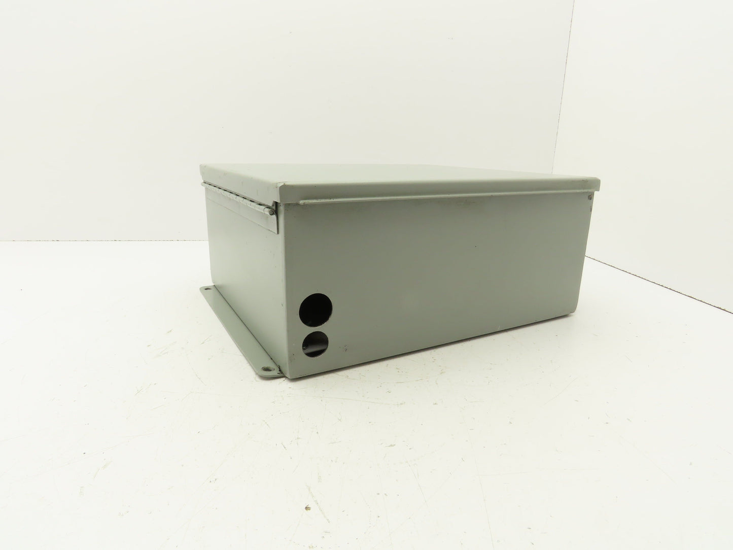 Wiegmann B141206CHS Wall Mount Electrical Enclosure 14x12x6" With Backplate