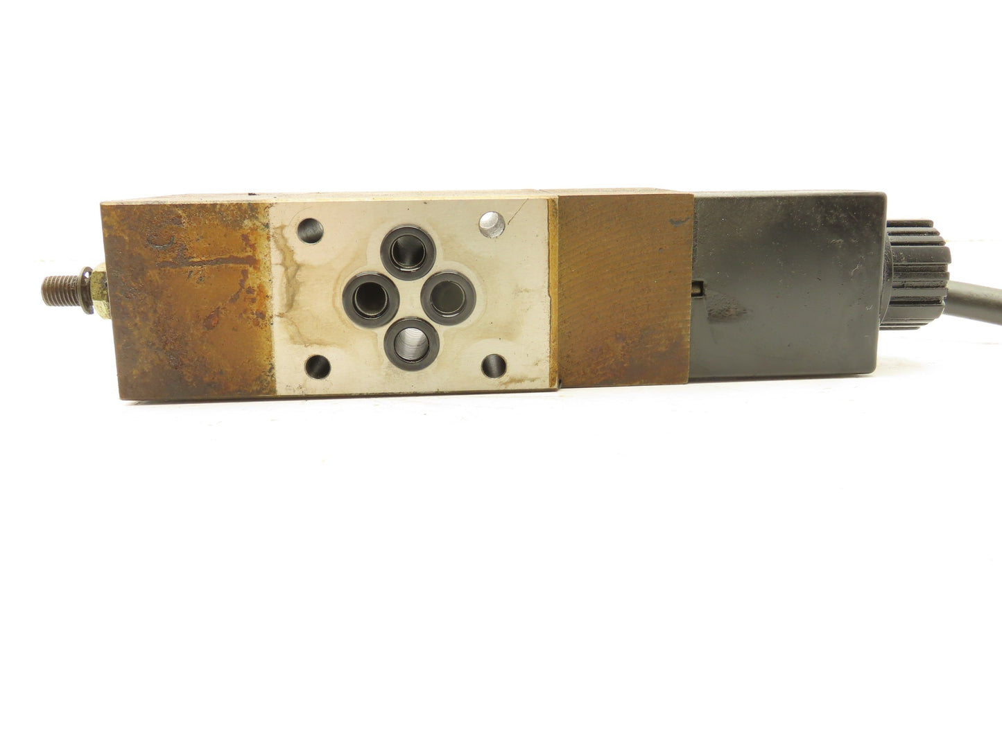 Toyooki Kogyo HFK2H-B-40-S Hytegra Flow Control Throttle Valve 100V Solenoid