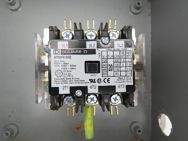 Wiegmann B080804CH Electrical Enclosure 8x8x4" Wall Mount With Contactor