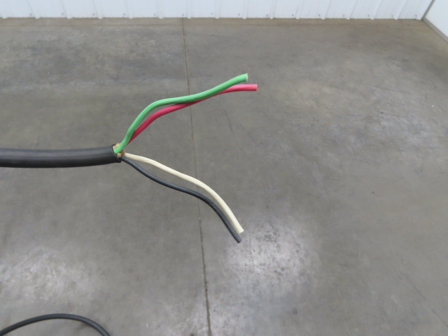 CM Lodestar A Electric Chain Hoist 1/8 Ton 250 LB 32 FPM Variable Speed 8' Lift