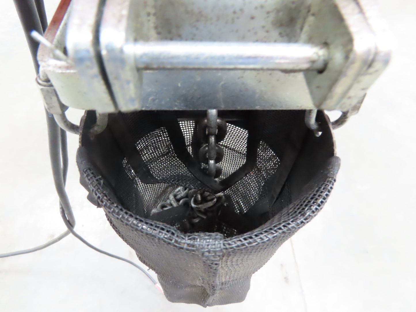 CM Lodestar A2 Electric Chain Hoist 1/8 Ton 10/32 FPM 2 Speed 14' Lift 460 Volt