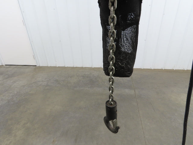 CM Lodestar A2 Electric Chain Hoist 1/8 Ton 10/32 FPM 2 Speed 14' Lift 460 Volt