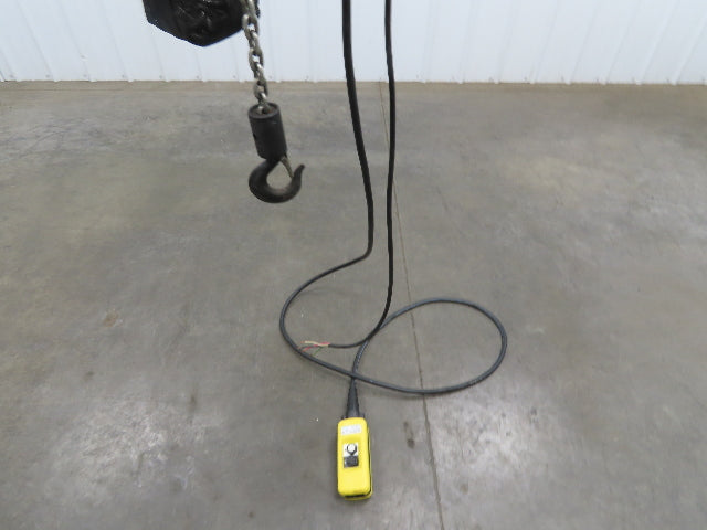 CM Lodestar A2 Electric Chain Hoist 1/8 Ton 10/32 FPM 2 Speed 14' Lift 460 Volt
