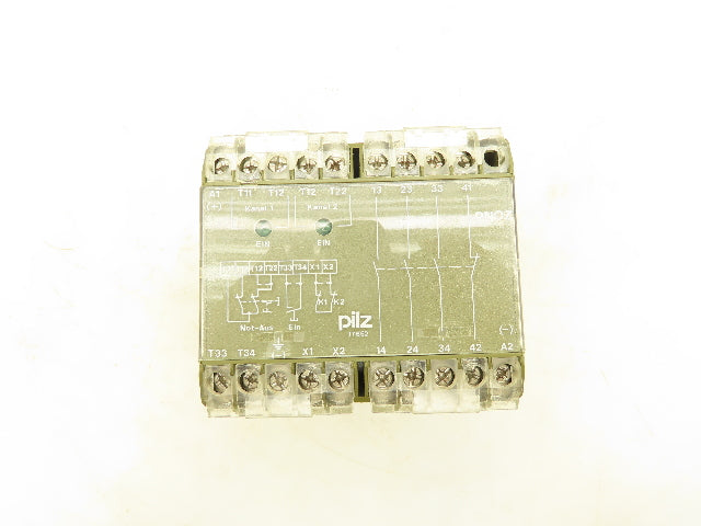 Pilz Pnoz 17652 Safety Relay 230VAC 5A 50-60Hz