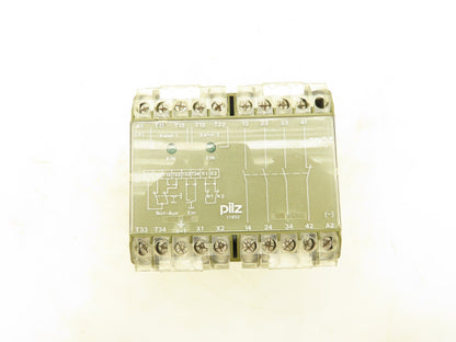 Pilz Pnoz 17652 Safety Relay 230VAC 5A 50-60Hz