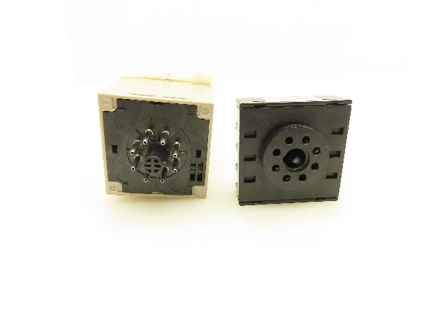 Omron H3CA-8 Timer With Socket Base 250VAC 3A 8 Pin Lot Of 5