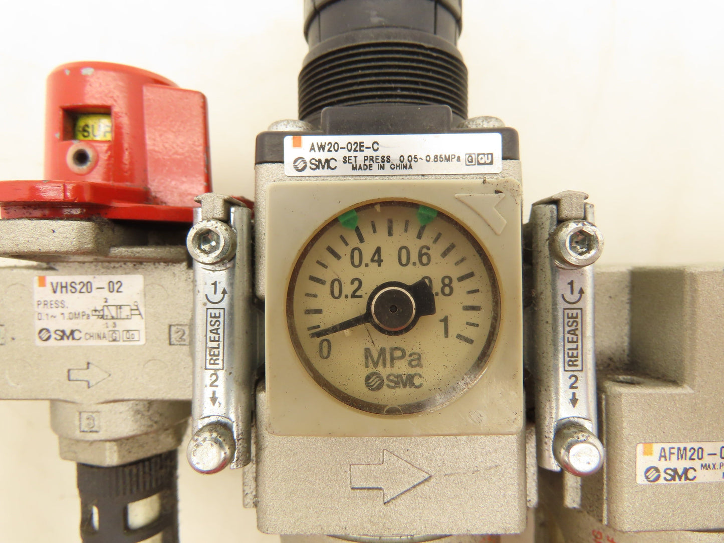 SMC AW20-02E-C Pneumatic Filter Regulator Mist Separator Lockout Valve Assembly