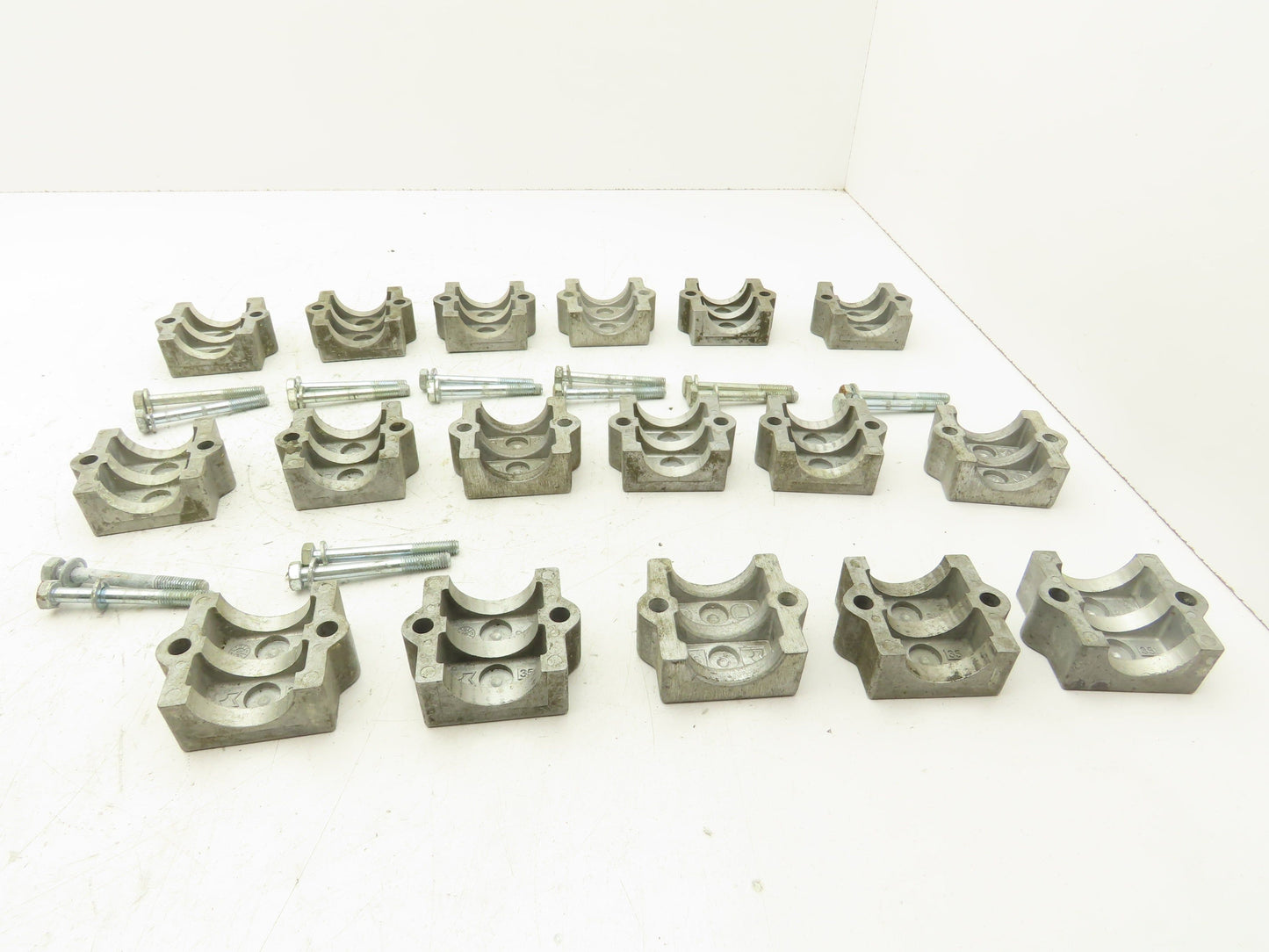 Rose Krieger Flange Clamp 1.5" Round Tube Aluminum Top Plate Only Lot of 17