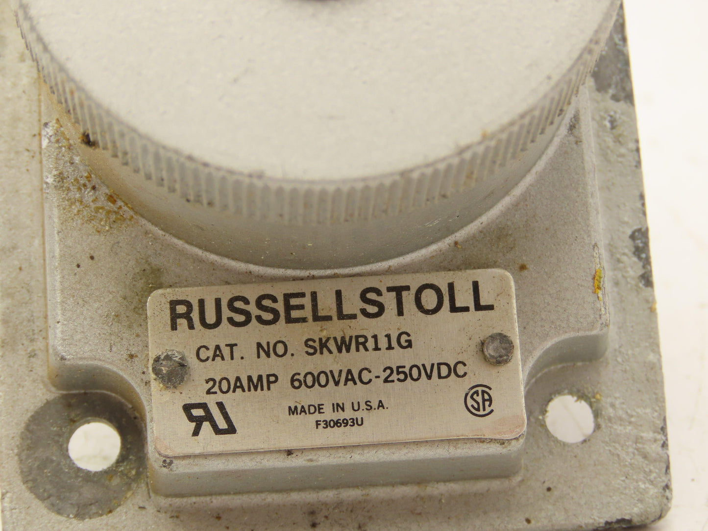 Russellstoll SKWR11G Circuit Breaker Pin and Sleeve Receptacle 20A 600V