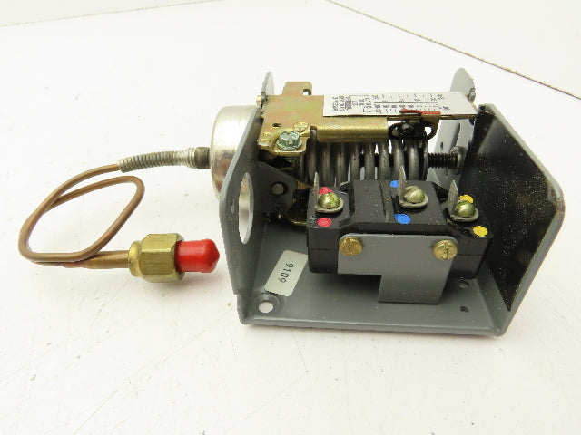 Johnson Controls P70FC-1C Pressure Control Range 20"Hg Vac/50 PSIG