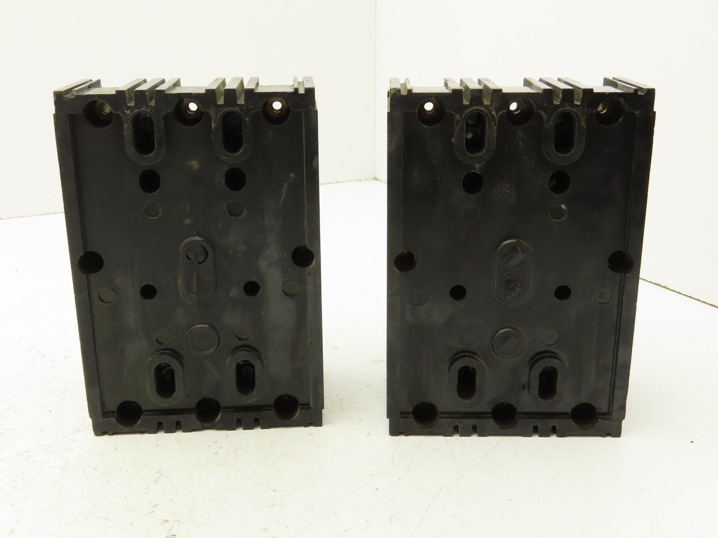 Square D ML-1 Circuit Breaker 70A 250V 3 Pole Lot Of 2