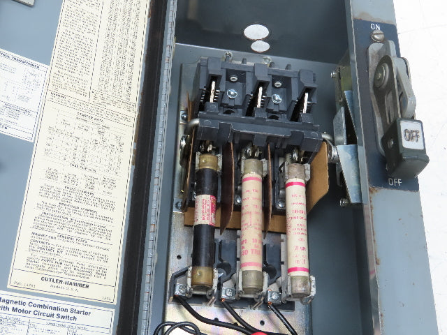 Cutler Hammer A30CDA0 Combination Motor Starter 10Hp 480V 3Ph Size 1 Fused
