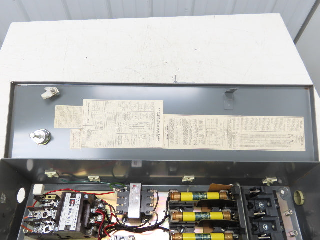 Cutler Hammer A30CGT0 Combination Motor Starter 10Hp 480V 3Ph Size 1 Fused