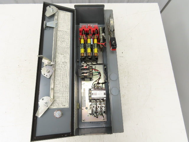 Cutler Hammer A30CDA0 Combination Motor Starter 10Hp 480V 3Ph Size 1 Fused