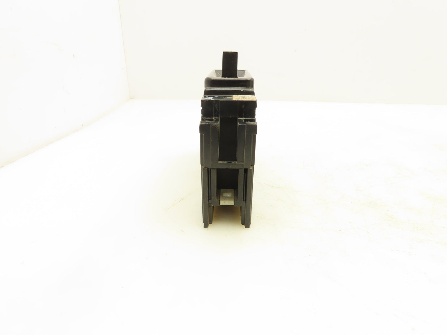 Federal Pacific NE111020 Circuit Breaker 20A Single Pole 120V Lot of 8