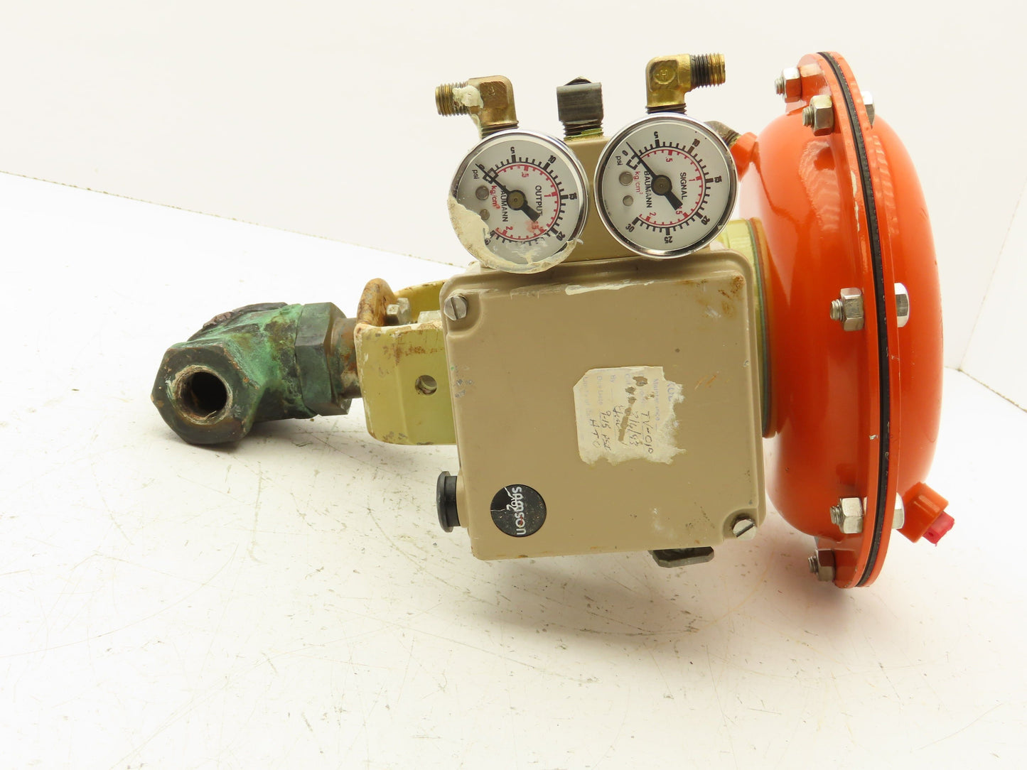 H.D. Baumann 32-24 588 Pneumatic Diaphragm Control Valve 1/2" Threaded 9-15 PSI