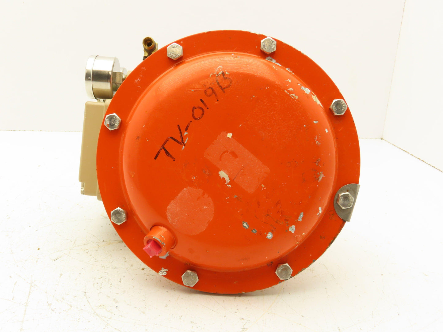 H.D. Baumann 32-24 588 Pneumatic Diaphragm Control Valve 1/2" Threaded 9-15 PSI