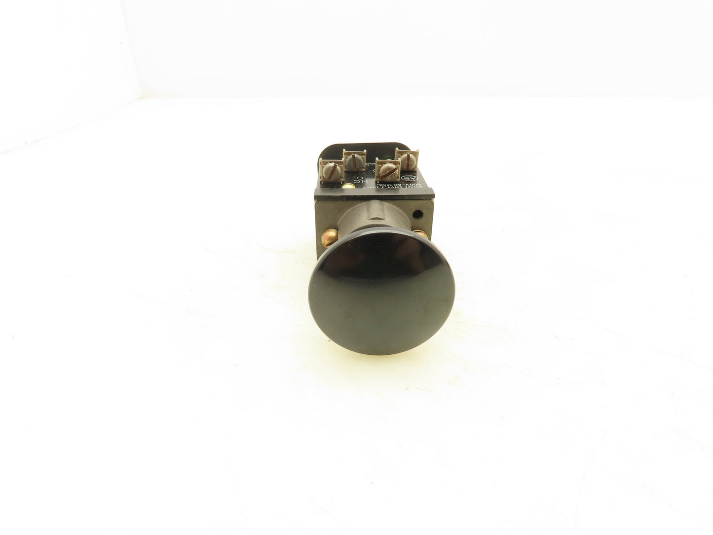 Allen Bradley 800H-DK2A Mushroom Head Push Button Black Ser A 1 NO 1 NC