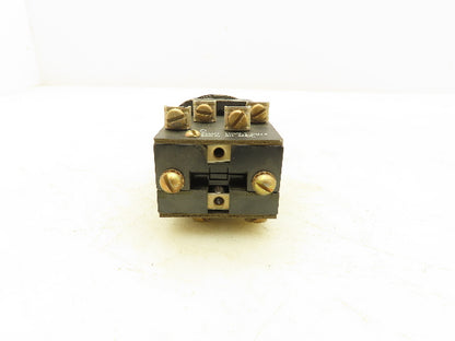 Allen Bradley 800T-J44B5 Keyed Selector Switch 3 Position Maintained 30mm