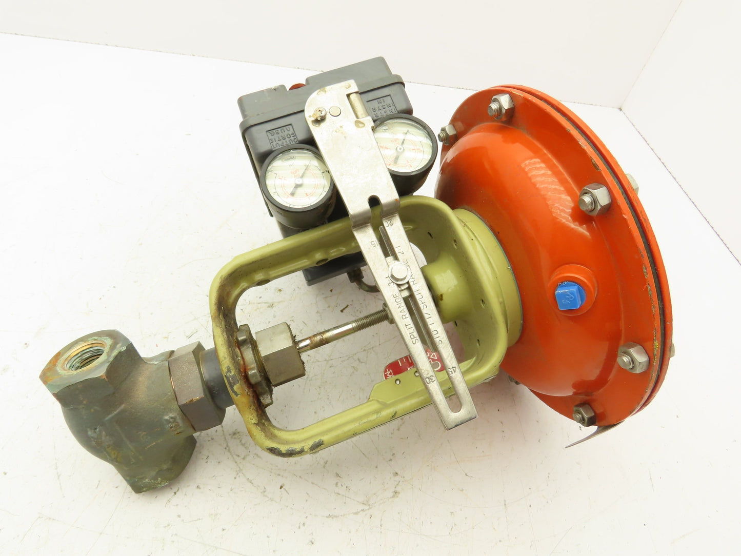 H.D. Baumann 32-24 588 Pneumatic Diaphragm Bronze Control Valve 1/2" Threaded