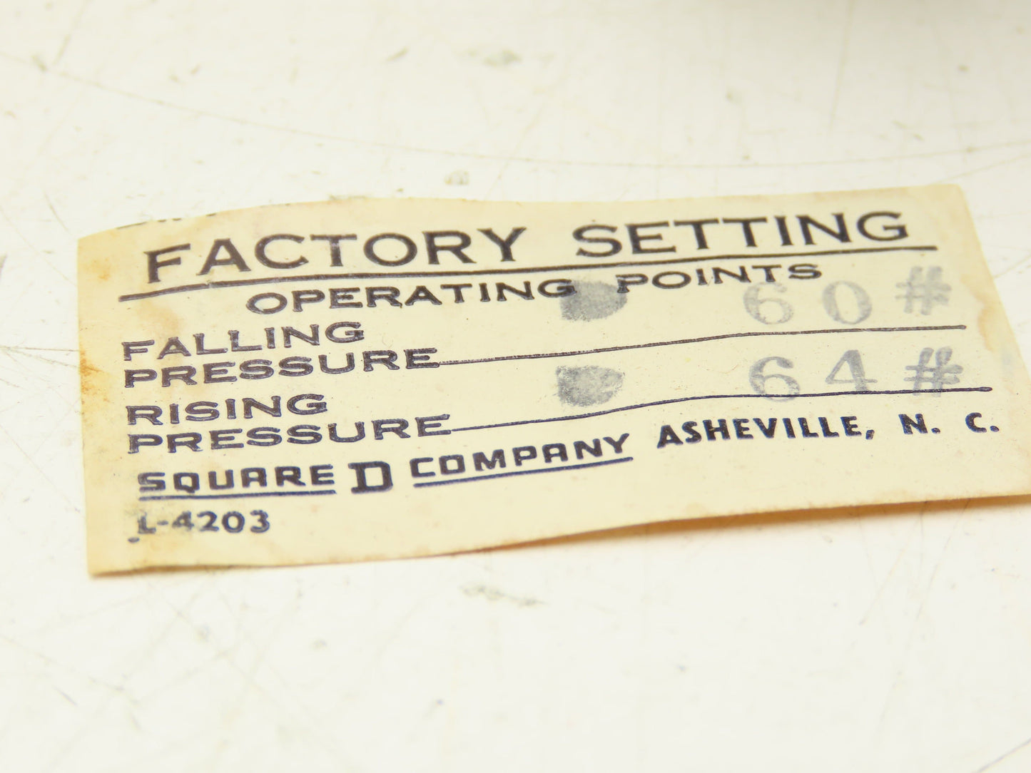 Square D 9012 BC0-3 Pressure Switch 60-64PSI 1/4" NPT 4-14 Differential