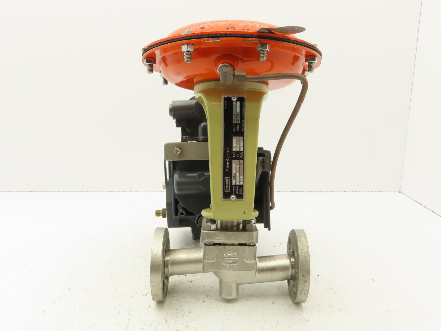 Fisher 32-24 588 Diaphragm Valve 1/2" 316 Flanged FieldVue Positioner 5-15 PSI