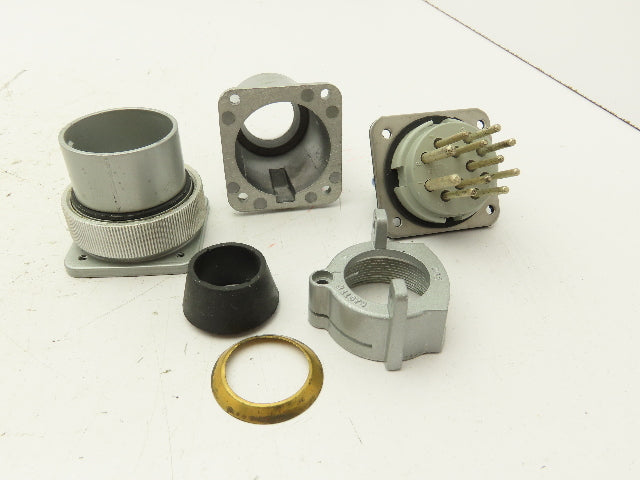 Russellstoll SKWP11G Pin Sleeve Plug 11 Wire 10 Pole Watertight 20A 600VAC