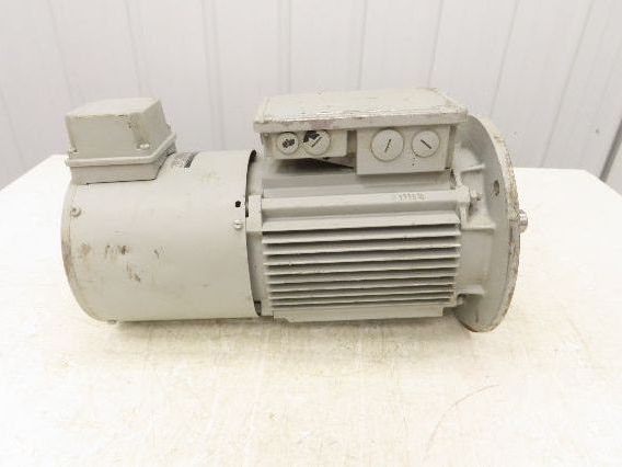 Lenze MDFMA 100-12B  AC Motor 2.6kW 3.5Hp 1725 RPM 277/480V 3PH IEC Frame