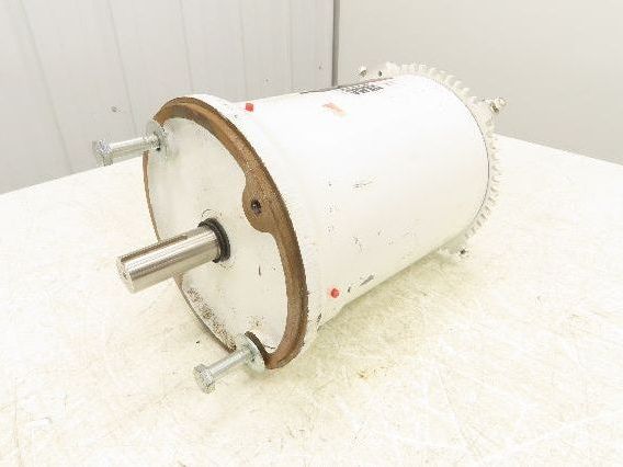 Dayton 5XAU7BH Electric Washdown Motor 5HP 1755 RPM 230/460V 3PH 184TC