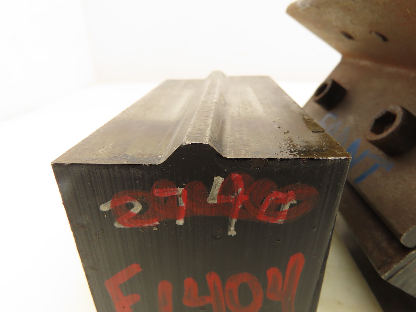 Press Brake Die 3" Long 1/2" Tang 2-11/32" Wide 135° Angle 9/16" Wide