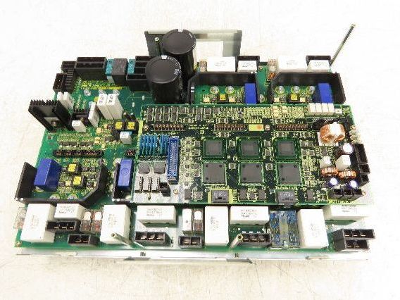 Fanuc A06B-6105-H003 AC Servo Drive Amplifier Circuit Board Module