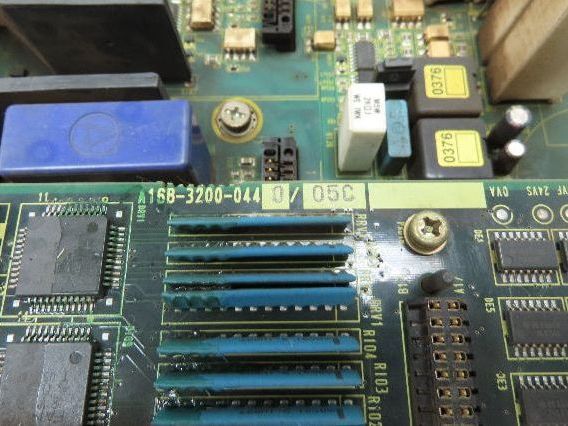 Fanuc A06B-6105-H003 AC Servo Drive Amplifier Circuit Board Module