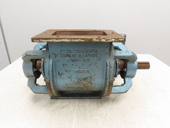 WM Meyer & Sons Rotary Airlock Feeder Valve 4x7" Rectangle Flange