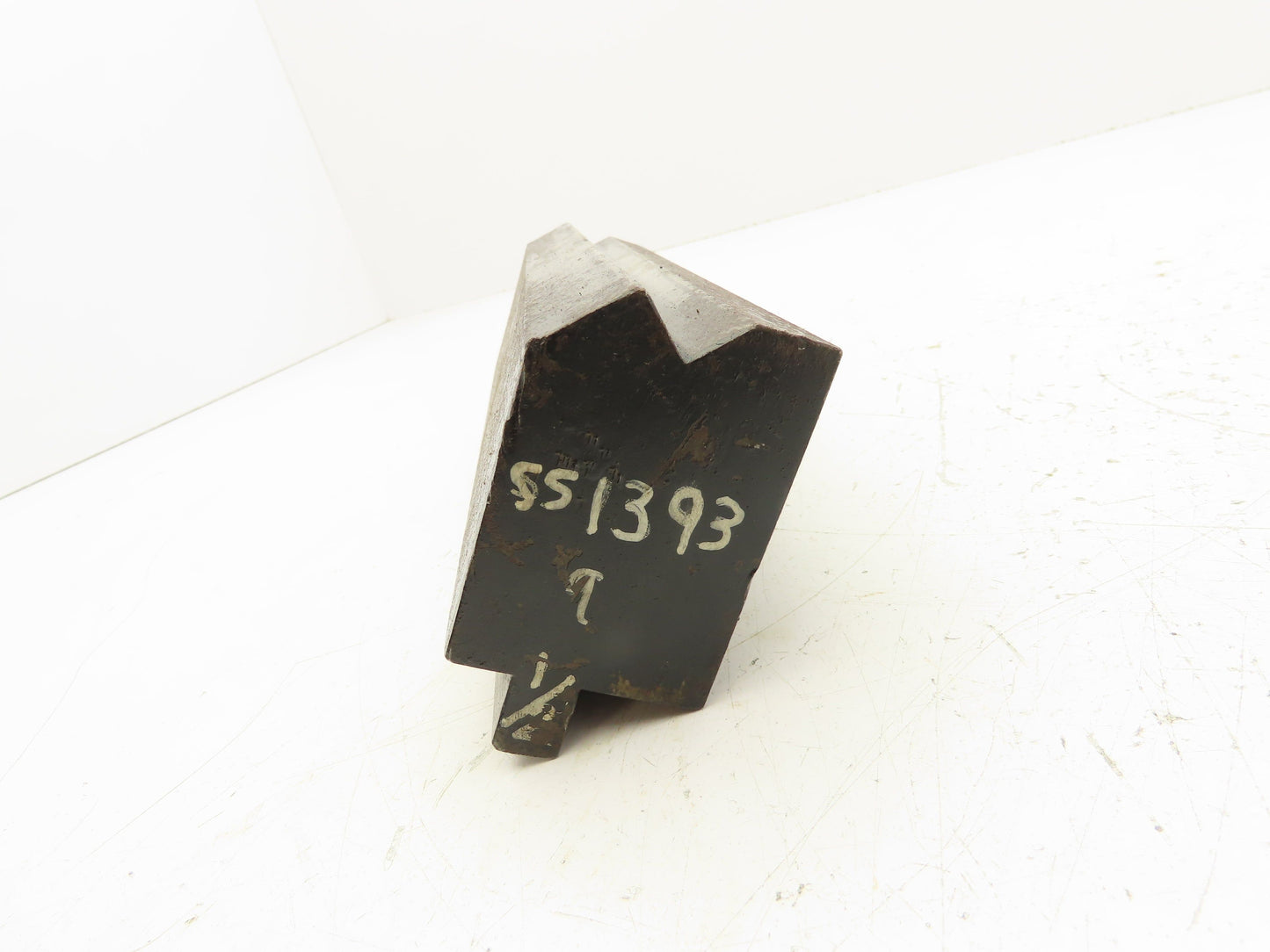 Press Brake Die 9-7/16" Long 1/2" Tang 90° V Type 1-7/8" W 5/8" V